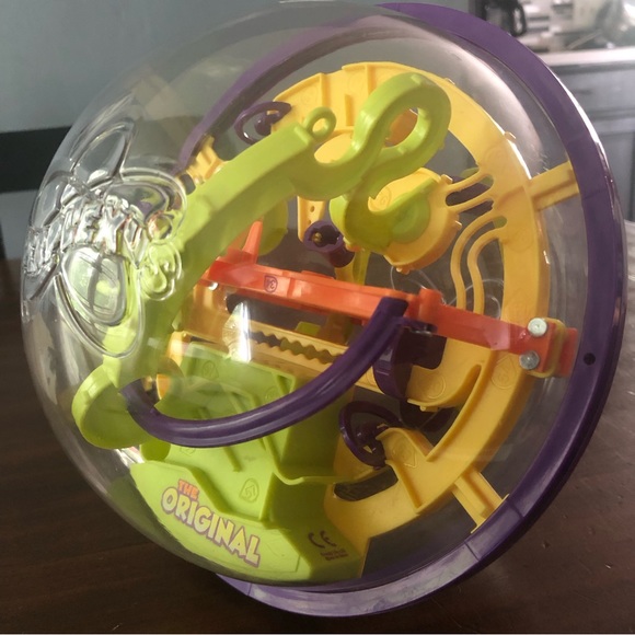 Perplexus Maze Ball - Picture 4 of 5